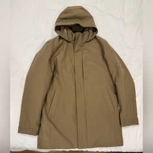Uniqlo Winter Jacket in Size Large